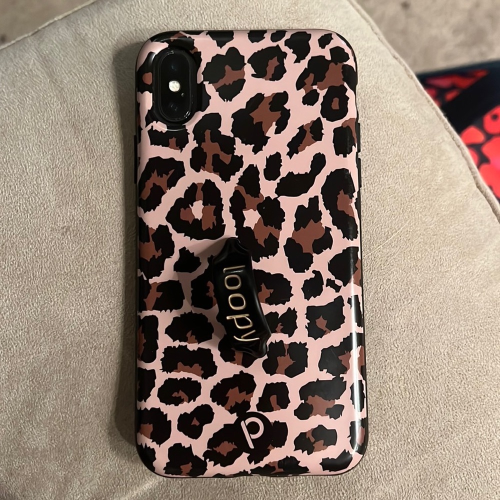 iPhone X Leopard Loopy Case